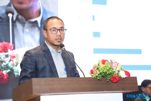को हुन् कर्णाली स्वास्थ्य विज्ञान प्रतिष्ठानका नवनियुक्त उपकुलपति डा. पुजन कुमार रोकाया?